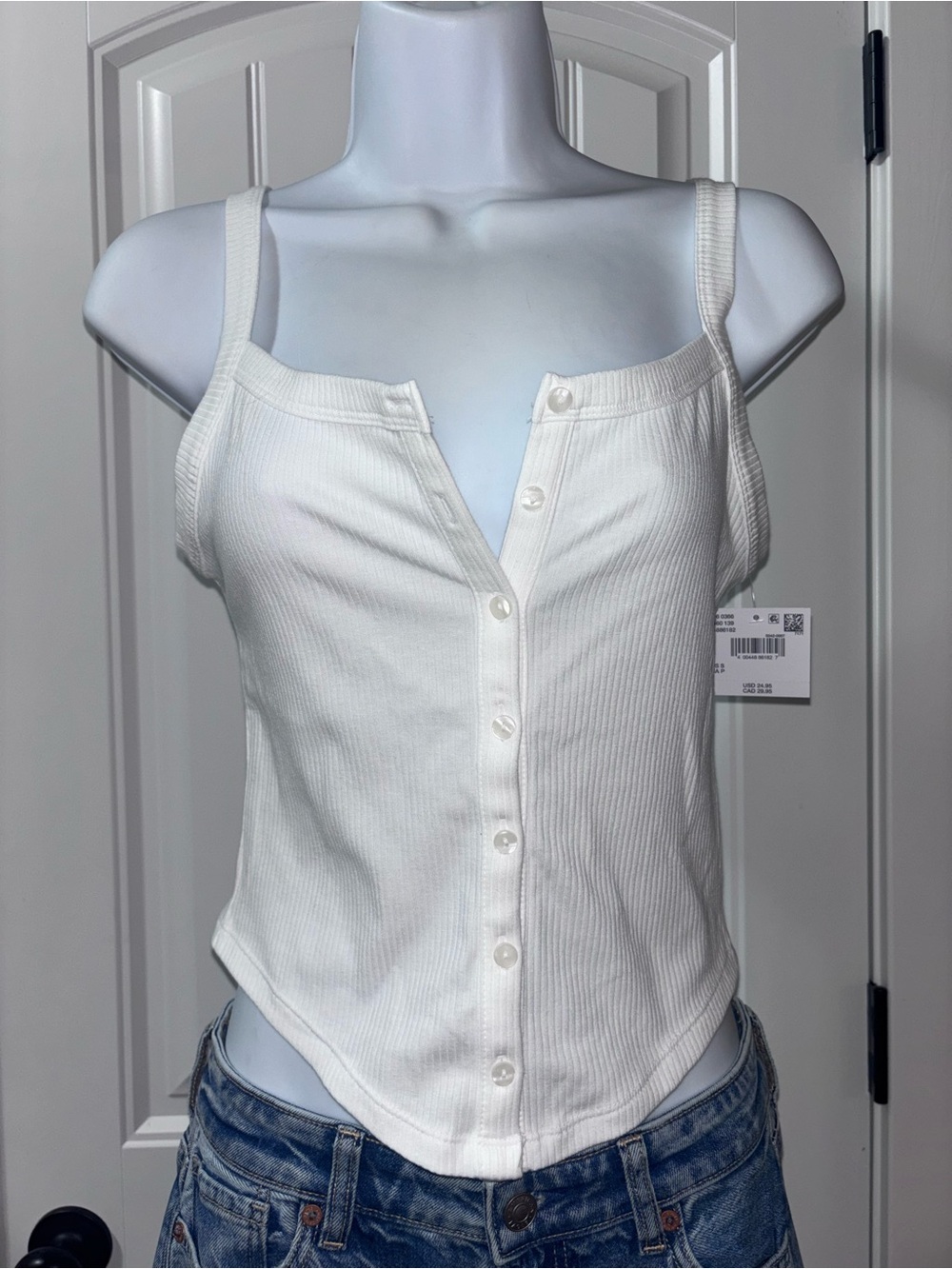 NWT American Eagle White Ribbed Button-Front Tank Top